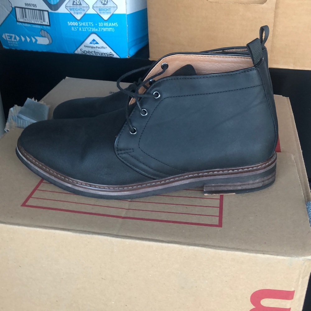 Shoes - Picture 2 of 2